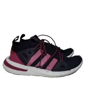adidas arkyn sneakers, Womens Size 8, Mystery Ruby